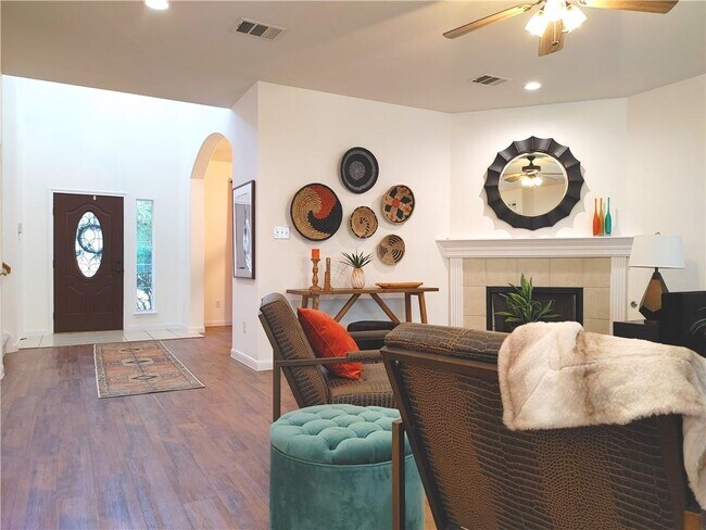 Foto del edificio - 2207 Inks Cove