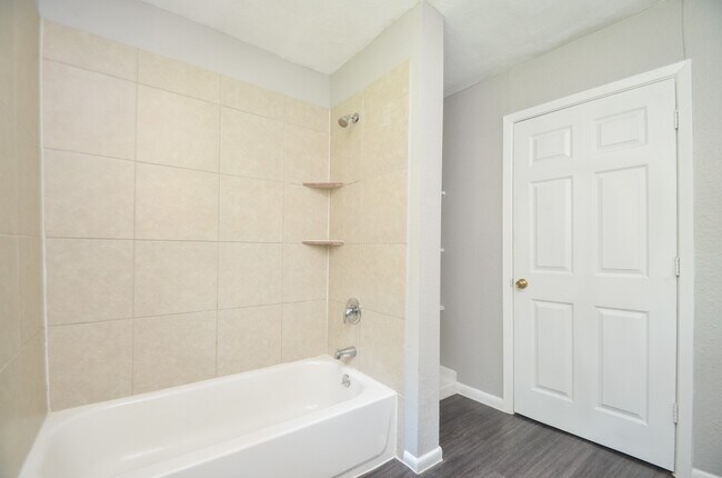 Foto del edificio - 206 Winkin Ave