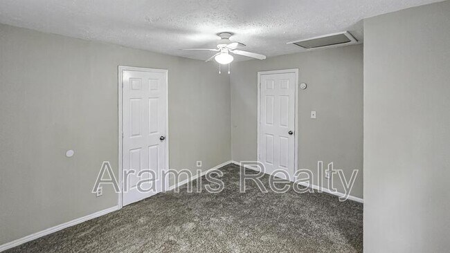 Foto del edificio - 166 Sewanee Ave NW