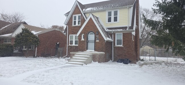 Building Photo - 10428 Marne St