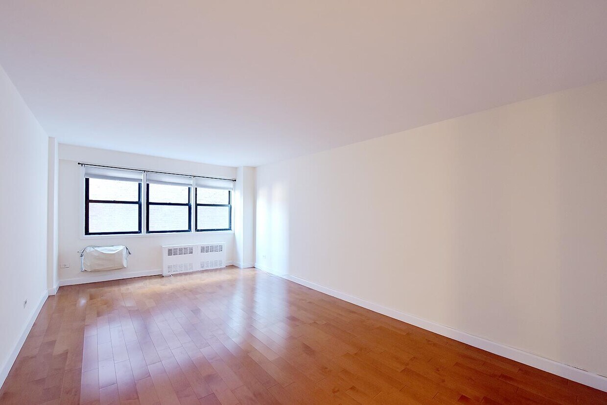 579 W 215th St Unit 3E, New York, NY 10034 Room for Rent in New York
