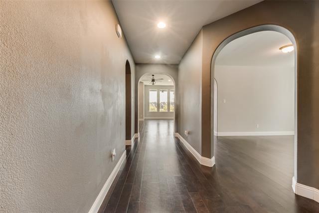 Foto del edificio - 15404 Pioneer Bluff Trail