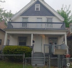 Building Photo - 116 E Concordia Ave