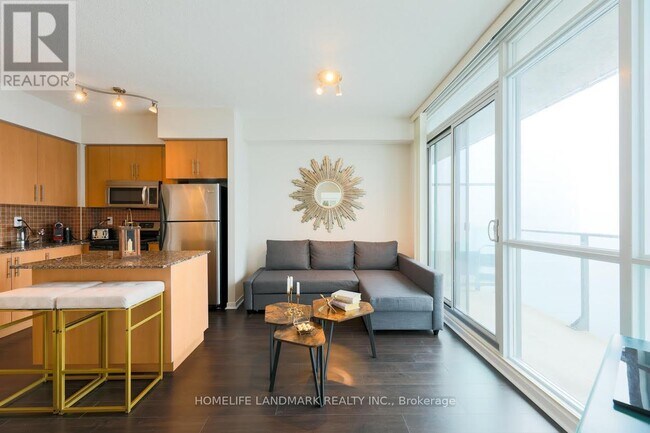 Building Photo - 55 Bremner Blvd