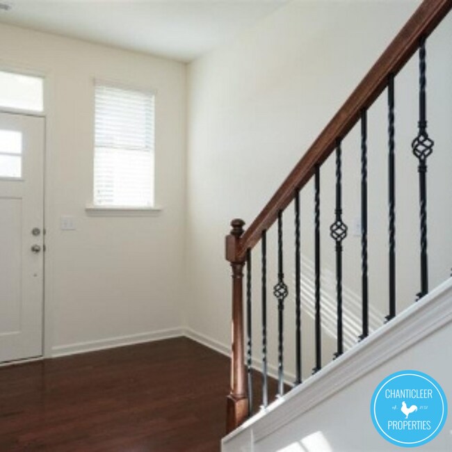 Foto del edificio - 125 Hill Shore Ln