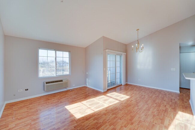 Foto del edificio - 1231 Silverstone Dr