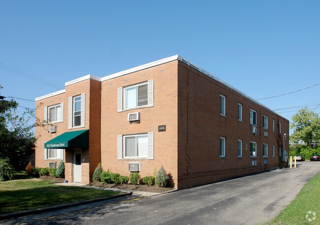 Building Photo - Grandview Area