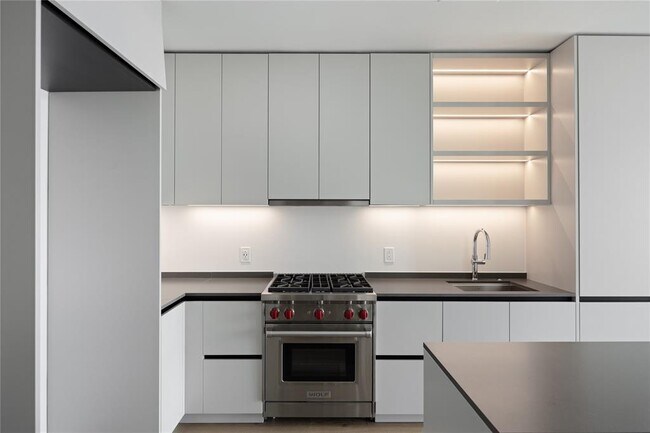 Foto del edificio - 610 Davis St