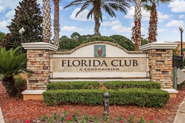 Building Photo - 560 Florida Club Blvd