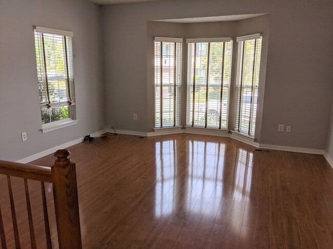 Building Photo - 307 Timberbrook Ct