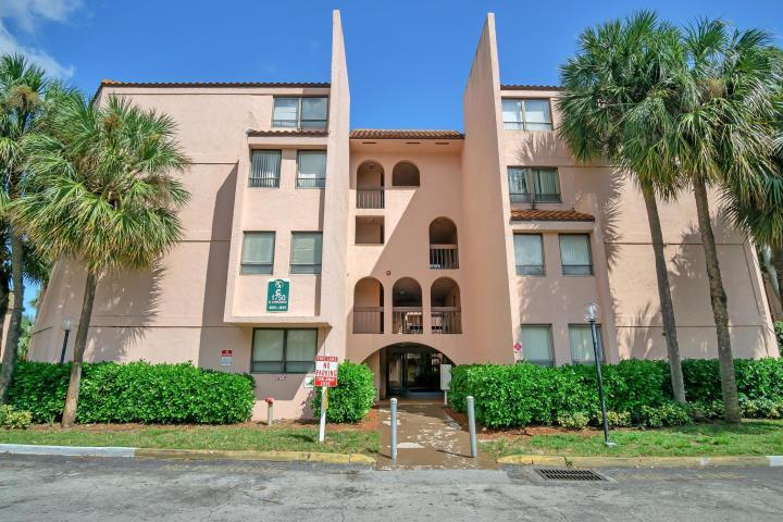 Primary Photo - 1720 N Congress Ave
