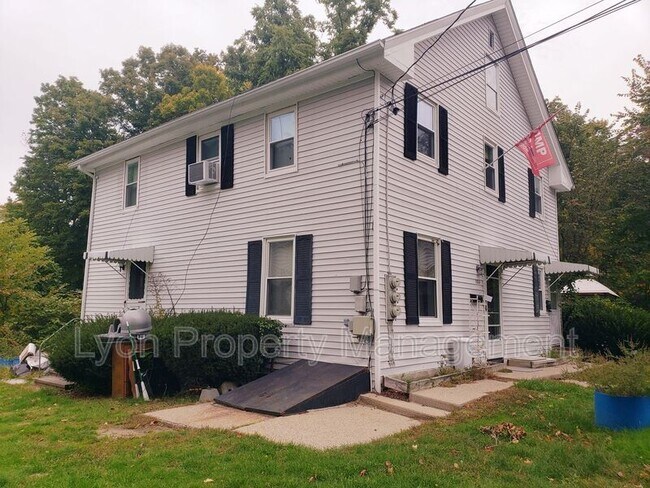 Building Photo - 30 Laurel Hill Ave