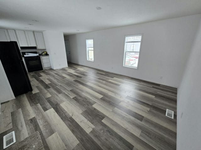 Building Photo - 142 Lynn Ln