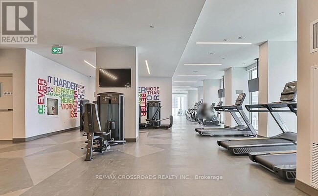 Building Photo - 8960 Jane St