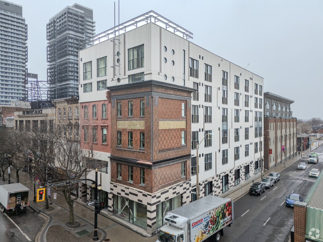 Primary Photo - Norwich Apartments