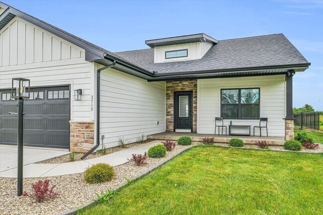 Building Photo - New Construction - 3 bed Ranch near Golf C...