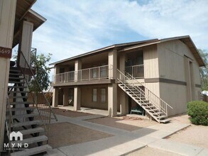 Building Photo - 6657 W Ocotillo Rd