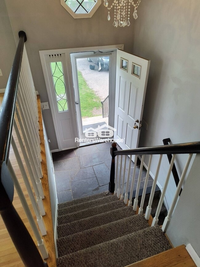 Foto del edificio - 5112 Millpond Pl