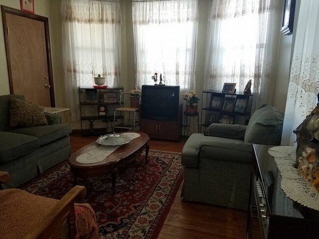 Foto del edificio - 129 Mill St