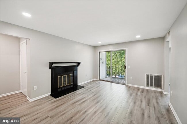 Building Photo - 20212 Shipley Terrace