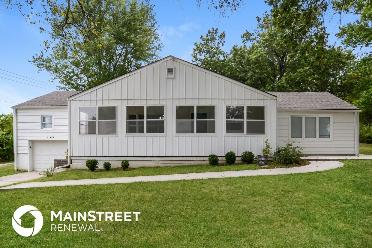 Foto principal - 12406 Cherry St
