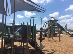 Building Photo - 2534 Blazing Star Dr