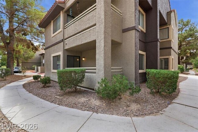 Foto del edificio - 5042 S Rainbow Blvd