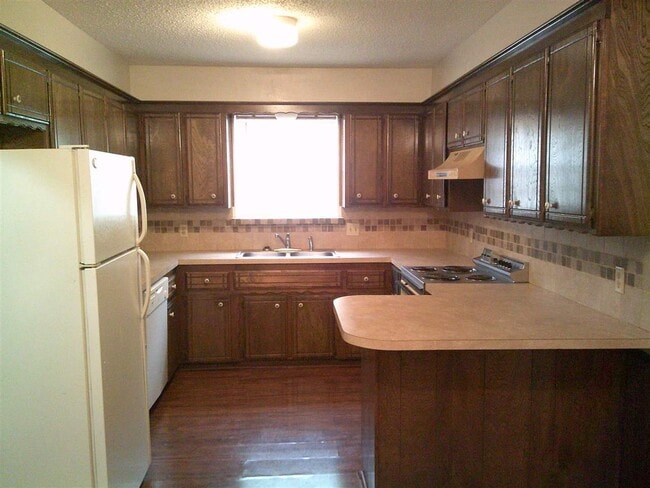 Building Photo - 2321 NW 76th St