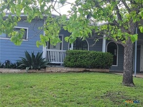 14 Steele St