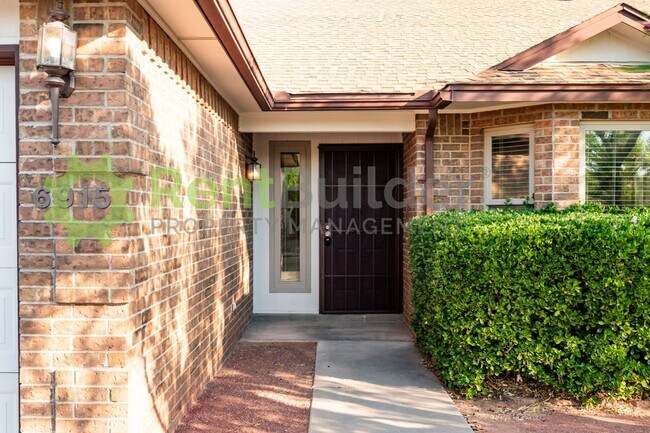 Foto del edificio - CALL US TODAY AT (505) 808-6467 TO SCHEDUL...