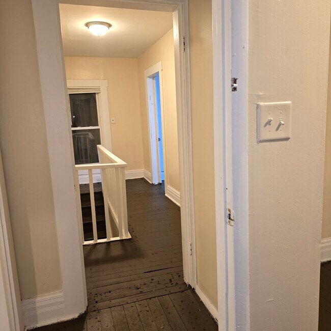 Foto del edificio - 520 E Rose St