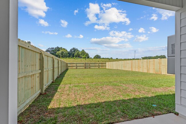 Building Photo - 202 Clifton Dr