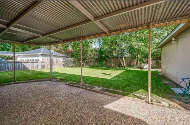 Foto del edificio - 462 E Rosebud Dr