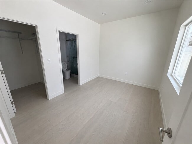 Building Photo - 16302 Mt Nimbus St