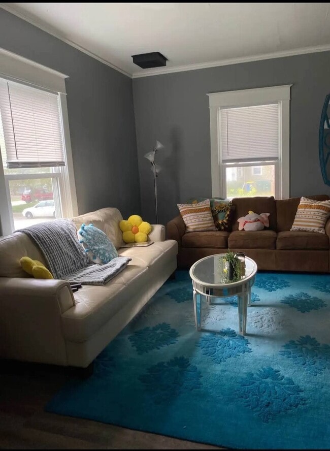 Foto del edificio - 708 N Alameda Ave