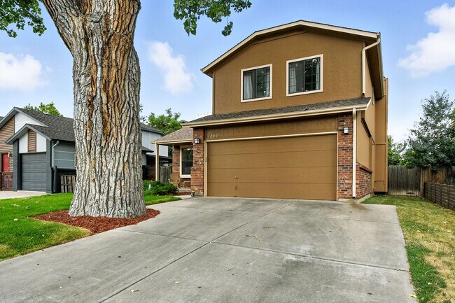 Foto del edificio - Virginia Village Home with 2 car garage