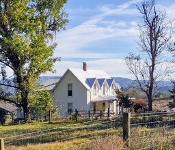 Building Photo - 19427 Saturn Dr