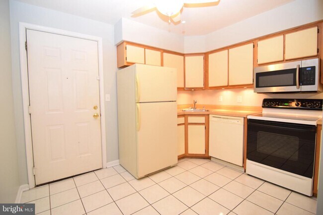Foto del edificio - 11920 Liberty Rd
