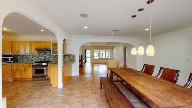 Foto del edificio - 7222 Trouville Esplanade