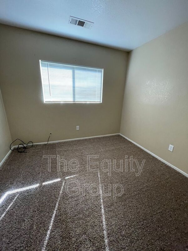 Foto del edificio - 1015 N Wisconsin Way