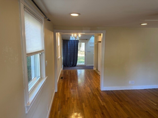 Foto del edificio - 25 Mountain Rd