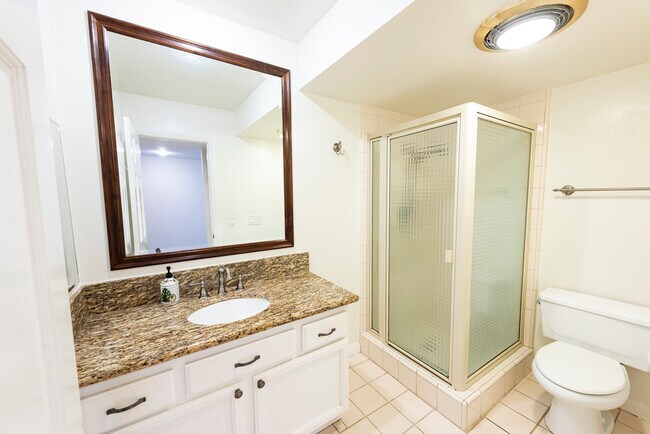 Foto del edificio - 2201 Via Carrillo