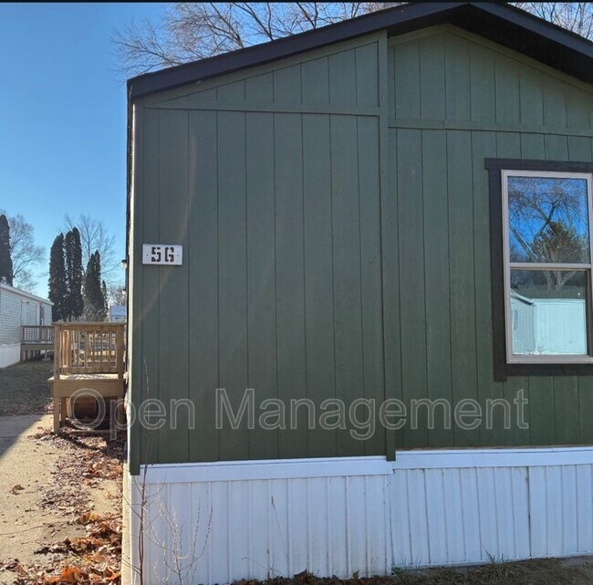 Foto del edificio - 755 N Tratt St