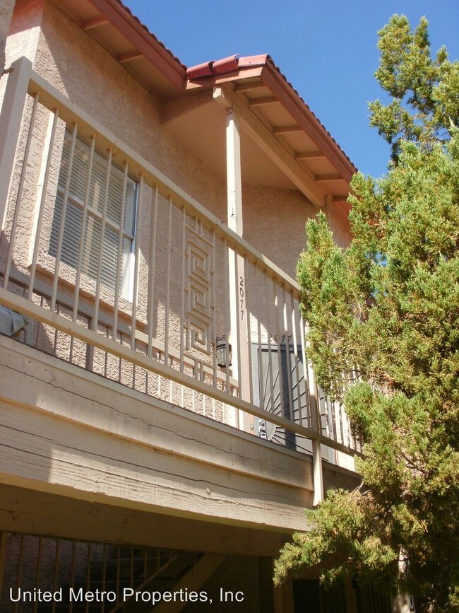 1 br, 2 bath House - 19601 N. 7th St. #2077 - House for