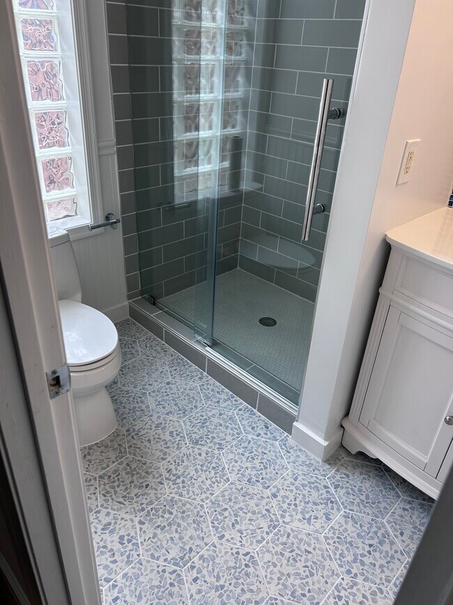 Foto del edificio - 1421 T St NW