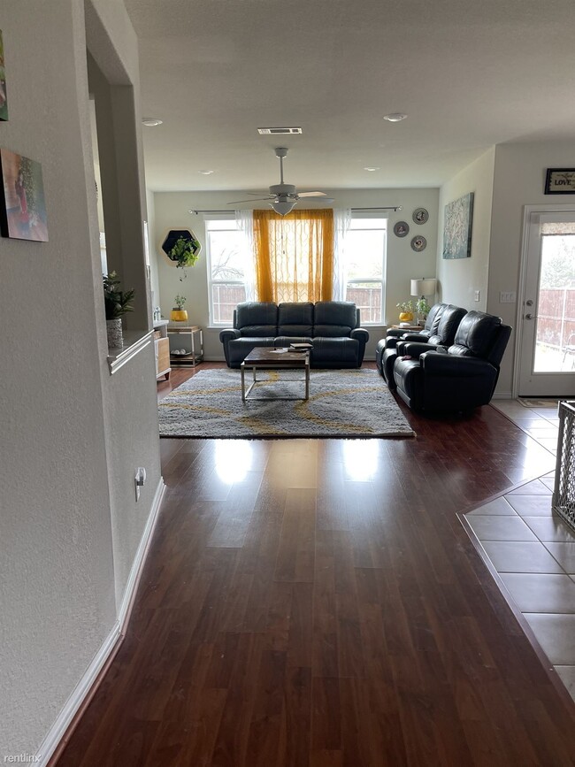 Foto del edificio - 4 br, 3 bath House - 2308 Stratford Court