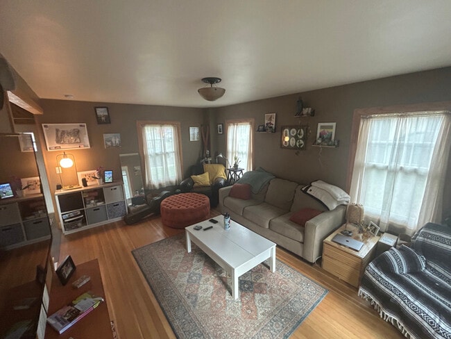 Building Photo - 1612 Mt Evans Dr