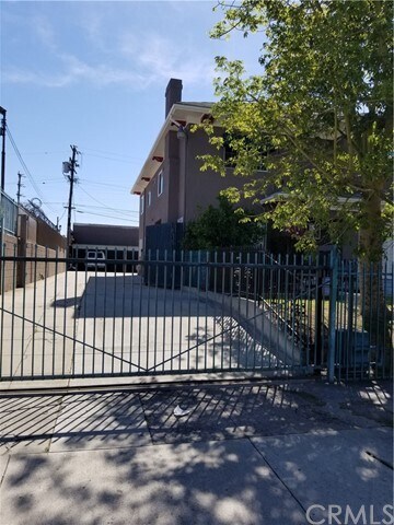 Building Photo - 1314 S Manhattan Pl