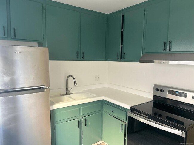 Foto del edificio - 2275 Grand Ave