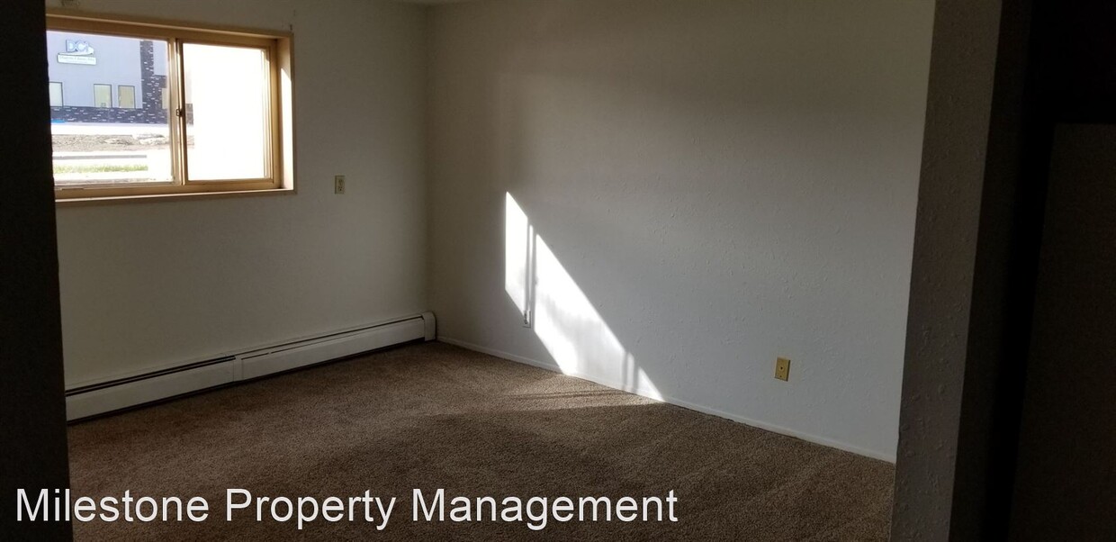 Foto principal - 2709 Main St